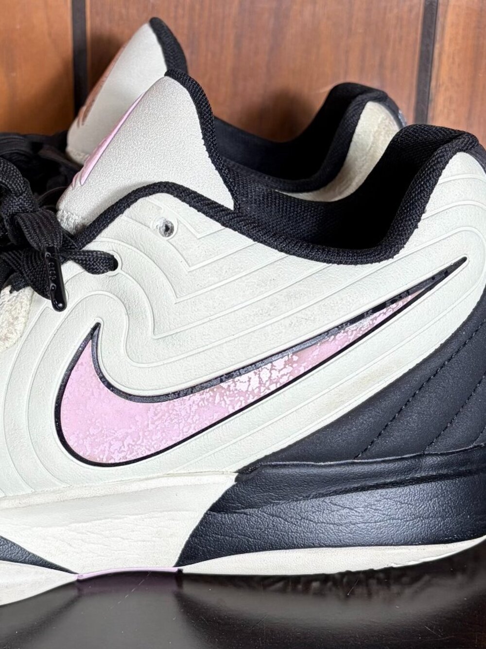 Size 8.5 - Nike Ja 2 Last Call - FD7328-100 - Coconut Milk/Pink Foam/Black - EUC